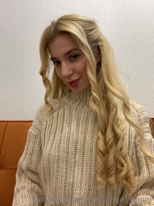 comely ellie (Ellie) onlyfans siterip (Up to January 19th, 2026)